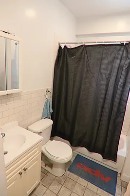 Rented by PMG Real Estate  | media 47