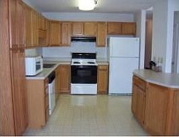 3rd image of 837 Cobblestone Pl