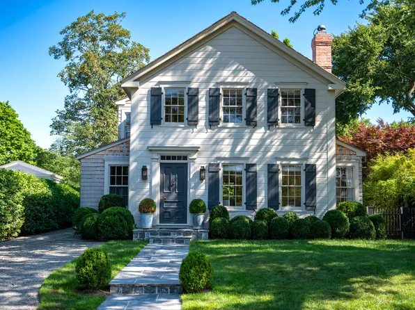 https://photos.zillowstatic.com/fp/140d1251bb323601d1bea9e332335965-p_e.webp