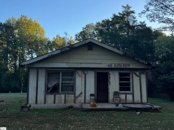 115 Weathers Rd, Pacolet, SC 29372