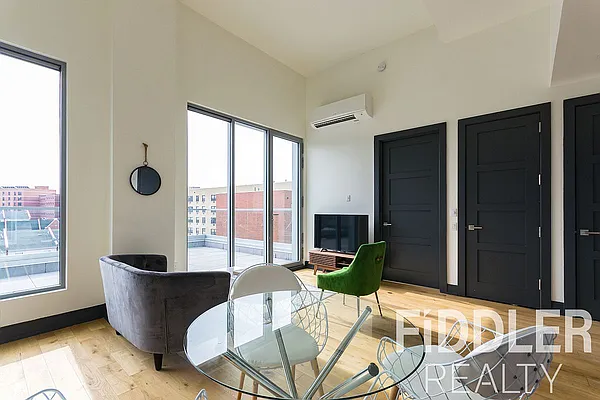 Rented by The KCI Group | media 5