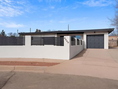 3329 Siringo Rd, Santa Fe, NM, 87507