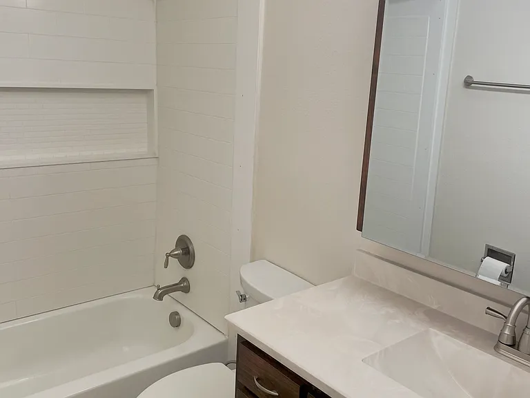 162 N 300 W #1 — Photo 6