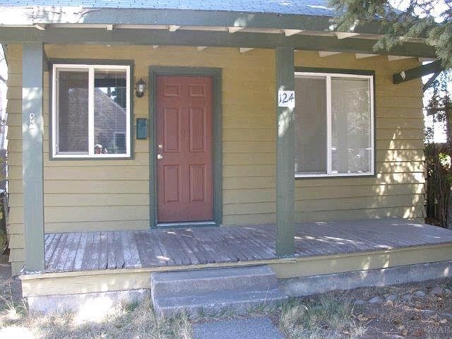 2nd image of 124 NW Greeley Ave