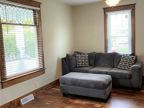 4th image of 524 Alice St