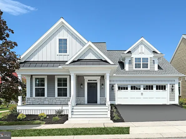 552 Constitution Dr, Ephrata, PA 17522