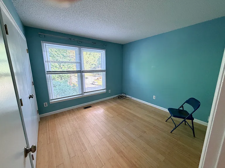 205 Wyatts Pond Ln — Photo 11