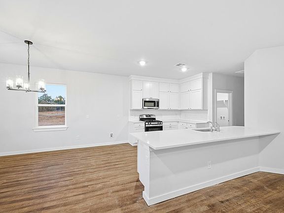 7th image of this home