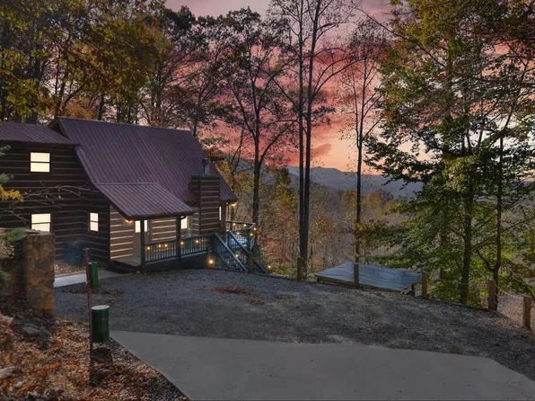 90 Pickelsimer Mountain Trl, Morganton, GA 30560