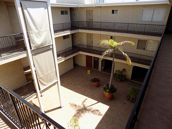 2nd image of 732 W 7th St APT 21
