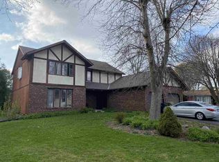 2022 Adderbury Ln #2024, Madison, WI 53711