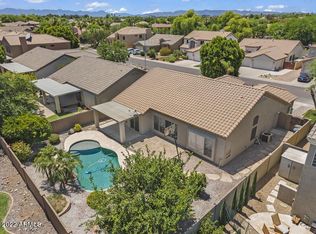 1091 W Longhorn Dr, Chandler, AZ 85286