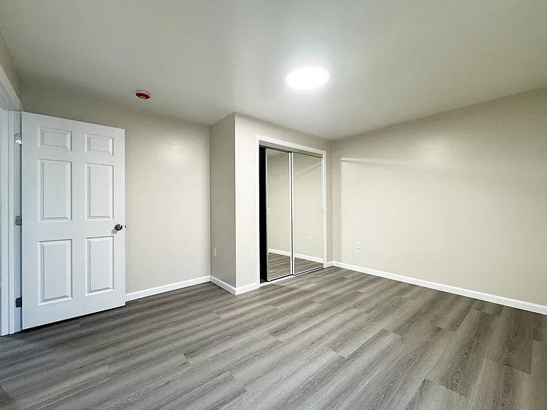 2410 River Rd — Photo 6