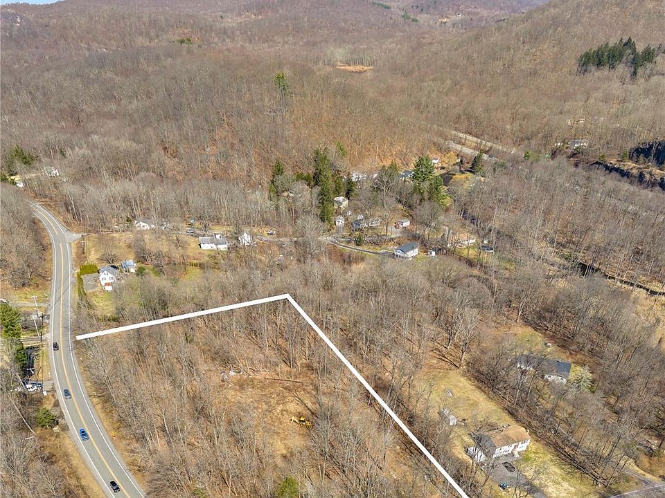 1st image of 576 Holmes Road