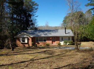 724 A Cir, Pine Mountain Valley, GA 31823