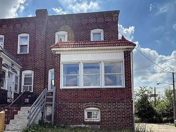 2nd image of 1300 S Merrimac Rd