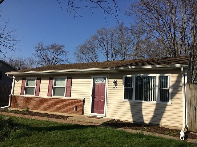 1st image of 202 S Orchard Dr
