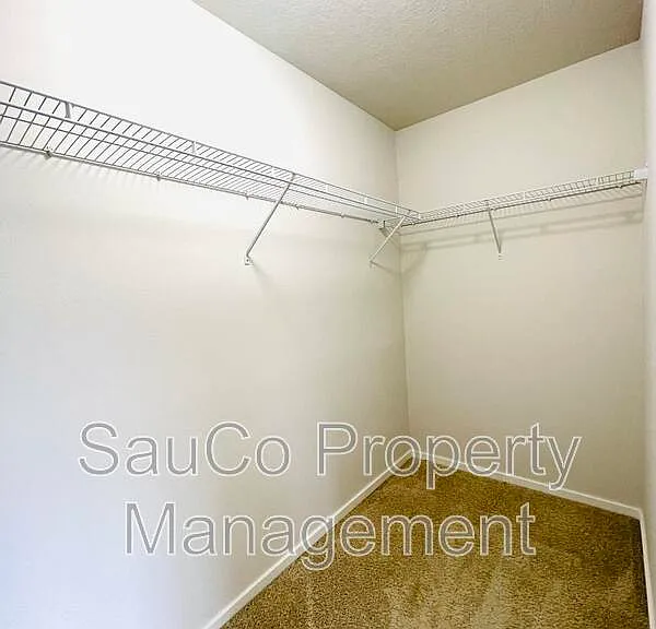 16390 NW Ernst St — Photo 10