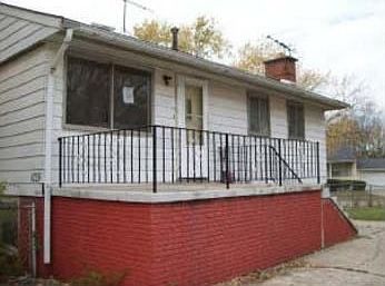 2nd image of 4228 Clark Dr