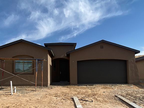 2nd image of 4829 Guadalupe Peak St