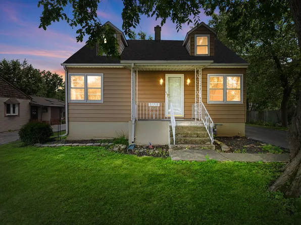 (undisclosed Address), Oak Forest, IL 60452
