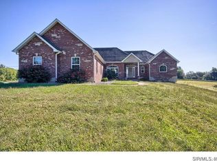 2944 Indian Meadows Ln, Edwardsville, IL 62025