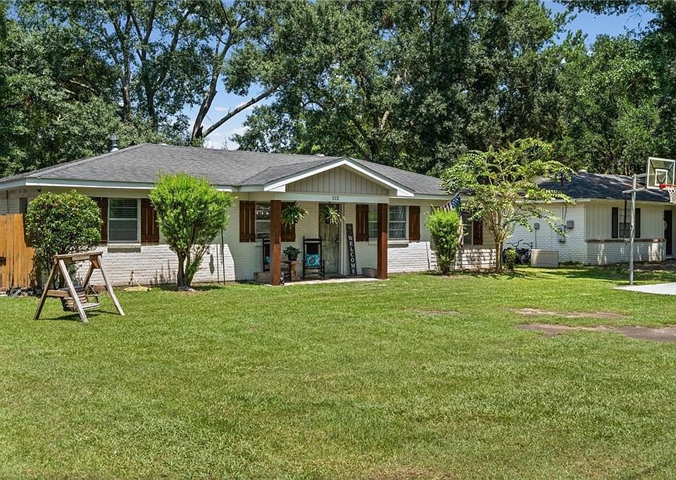 1st image of 112 Fairlane Dr