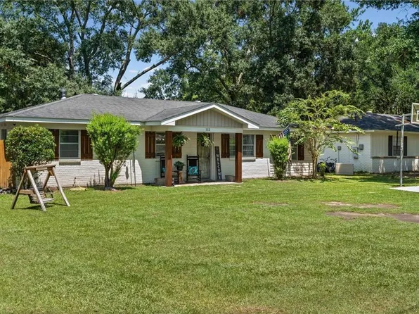 112 Fairlane Dr, Satsuma, AL 36572