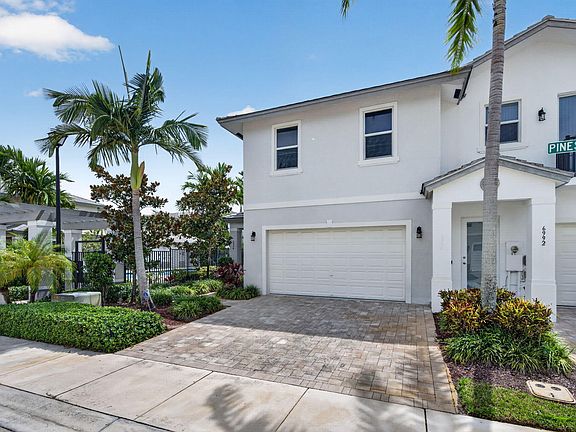 3rd image of 6994 Pines Circle