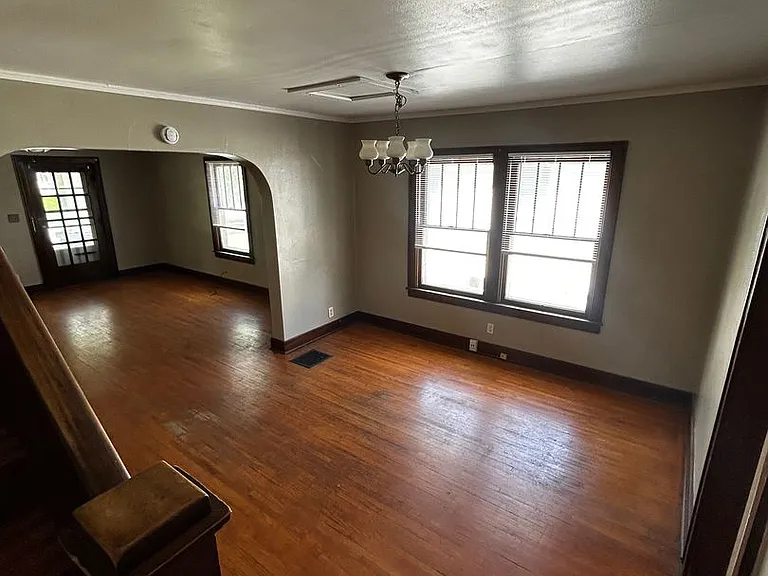 Washington Street Duplex — Photo 13