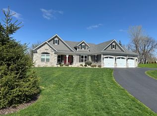 11246 Dorham Ln, Woodstock, IL 60098