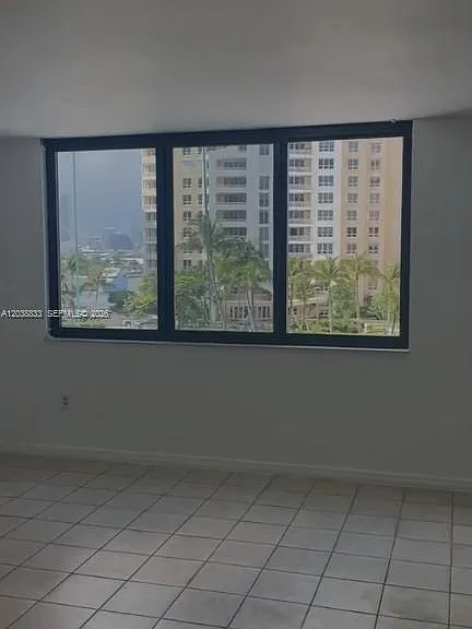 540 Brickell Key Dr #918 — Photo 12