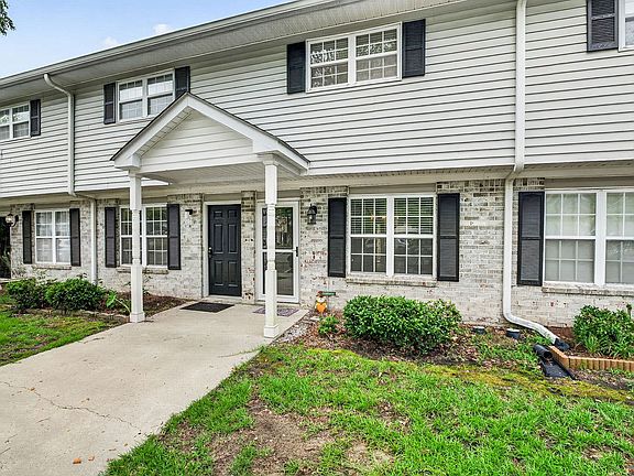 2nd image of 507 Stinson Dr APT C3