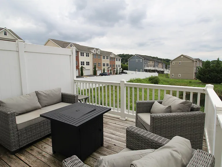 2221 Lapis Ln — Photo 17