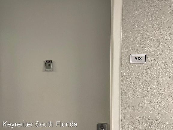 3rd image of 1000 River Reach Dr APT 518