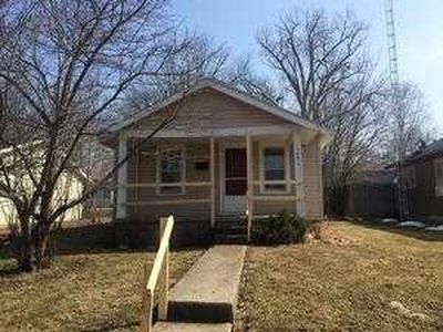 1641 Oakland Ave, Richmond, IN, 47374