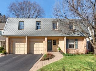 516 Brier St, Kenilworth, IL