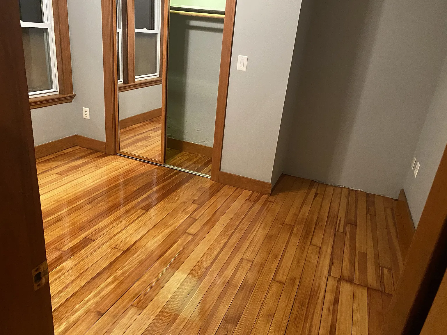 2 bed, 1000 sqft, $2,500 — Photo 4