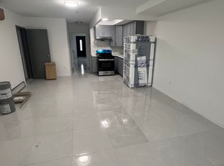 2346 130th St FL 1, College Point, NY 11356