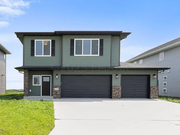 7739 Cub Creek Way, Horace, ND 58047