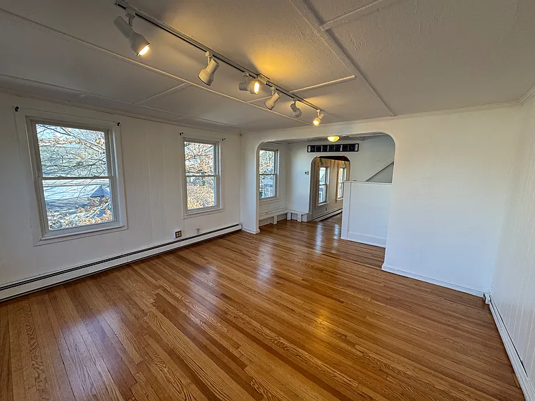 15 Tremont St #2 — Photo 8
