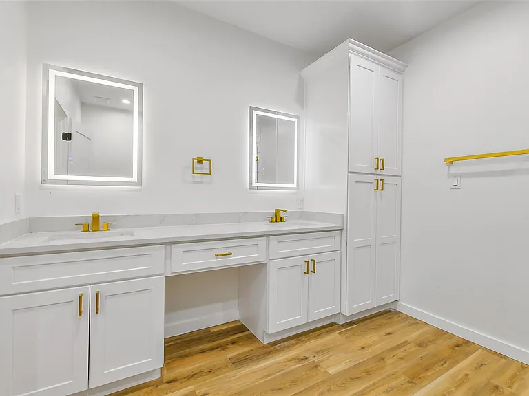 7486 Stanwick Dr #B — Photo 12