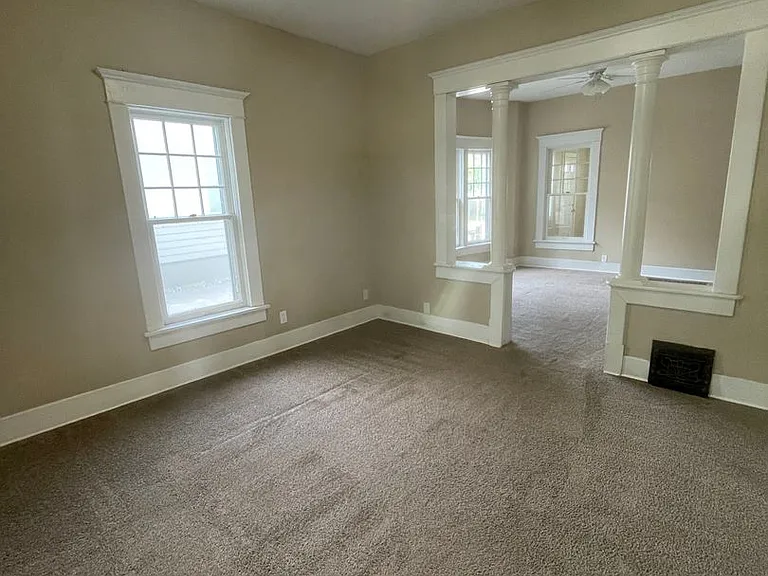 417 Constitution St — Photo 4