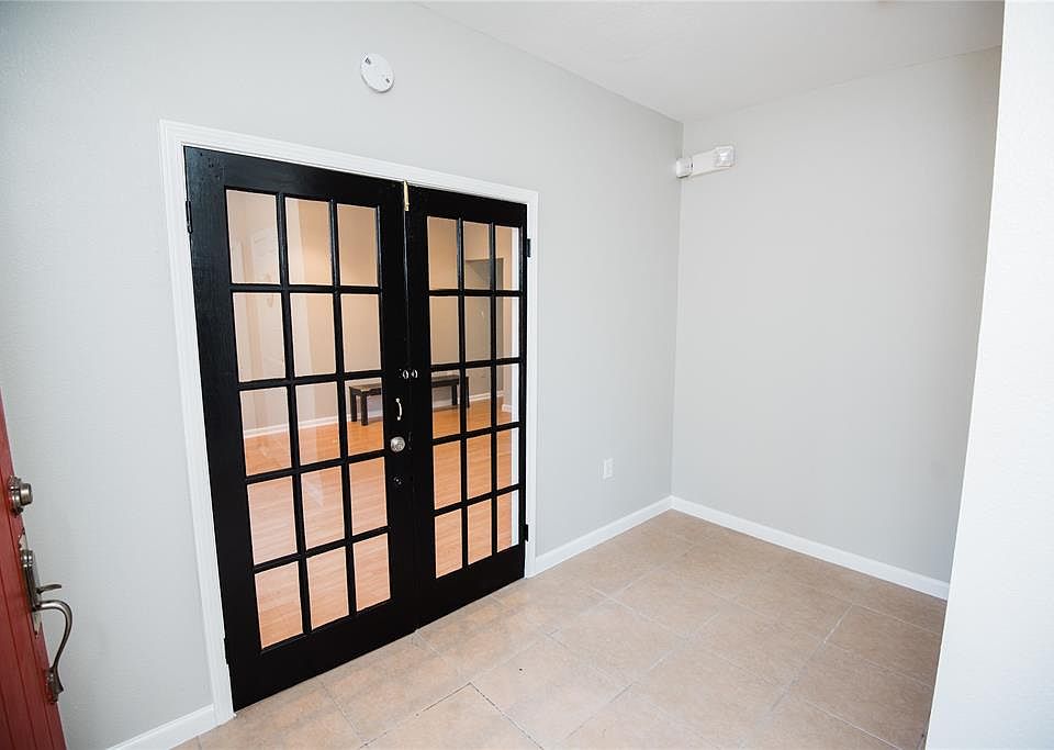 1st image of 2606 Southmore Blvd #4
