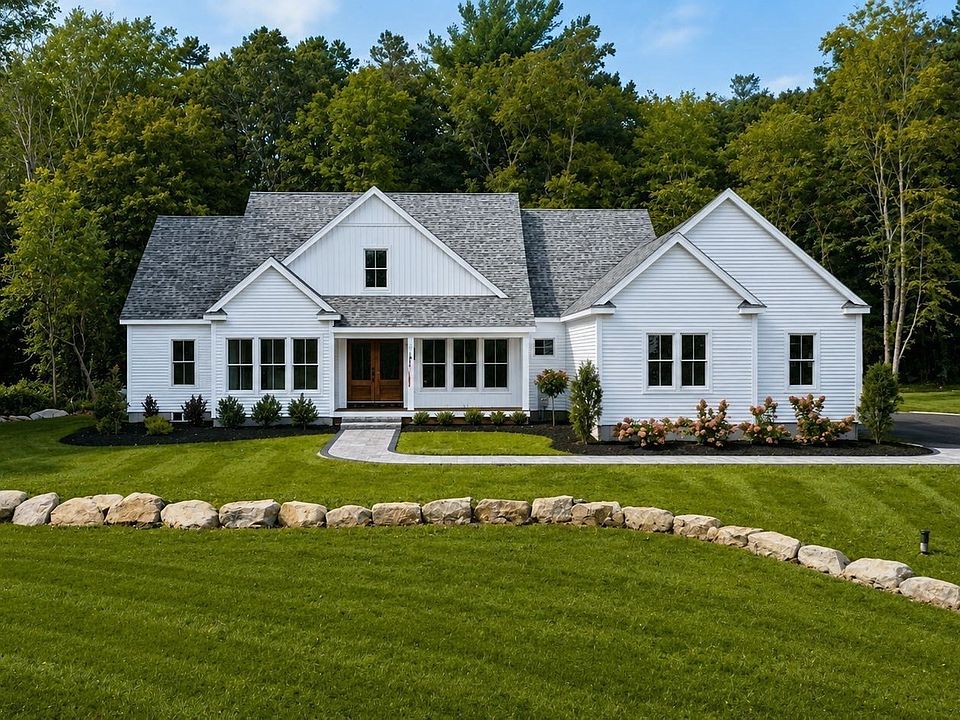1st image of 4 Hadley Heights Way