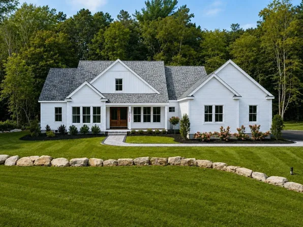 4 Hadley Heights Way, Assonet, MA 02702