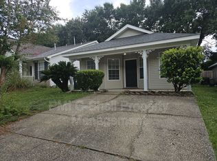 111 Wildflower Ln, Pensacola, FL 32514