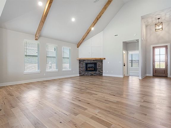 4th image of 877 Ardiano Ave