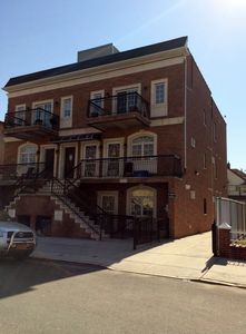 133 Bay 32 St #3A, Brooklyn, NY, 11214