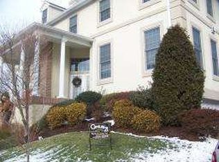 3 Sevell Cir, Clark, NJ 07066